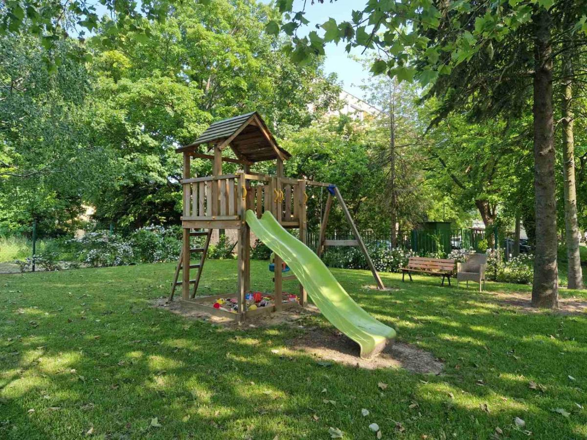 Swan Apartman - Кестхей Экстерьер фото