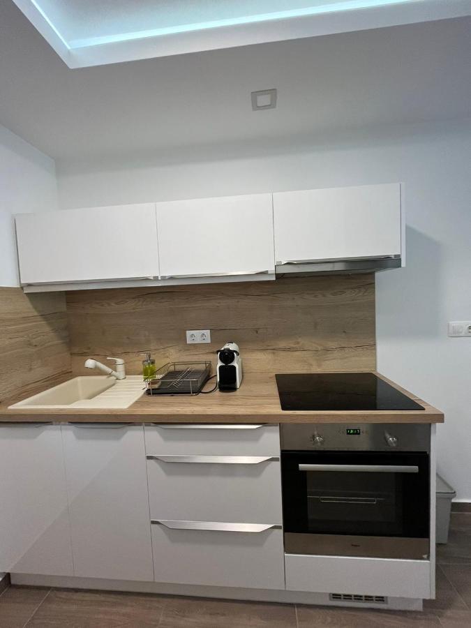 Swan Apartman - Кестхей Экстерьер фото